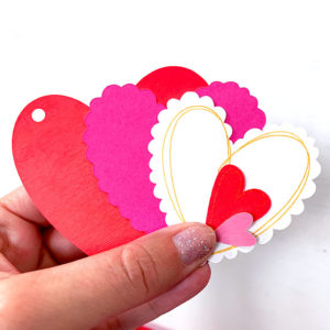 Make Your Own Mini Valentine's Day Treat Bags with Your Cricut - 100 ...